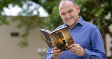 Literatura: Marcelo Passamai revisita marcas da pandemia em livro de poesias