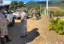 Eletricistas da Celesc são agredidos durante corte de energia em Florianópolis Eletricistas da Celesc são agredidos durante corte de energia em Florianópolis