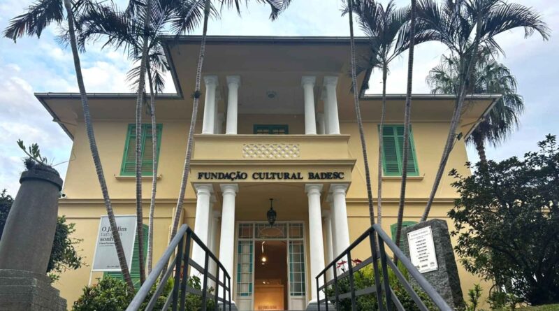Quarta temporada do Sábado Cultural promove oficinas gratuitas na capital