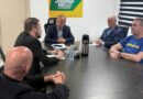 Governador e candidato à reeleição, Jorginho Mello assina carta-compromisso com a manutenção da Celesc Pública
